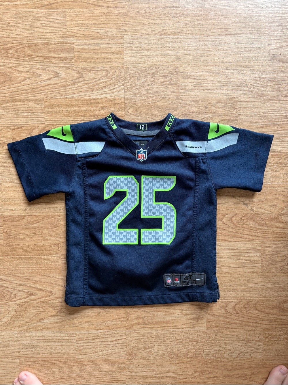 Nike Kids Navy and Neon Green Seahawks #25 Football Jersey